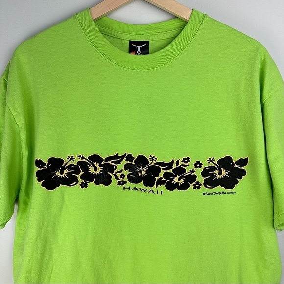 VINTAGE Hawaii Yellow Hibiscus Floral Design Short-sleeve T-shirt Large - Picture 3 of 5